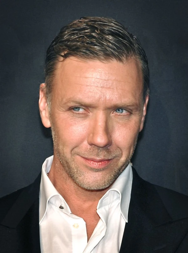 <strong>Mikael Persbrandt</strong>. Immagine di Frankie Fouganthin.